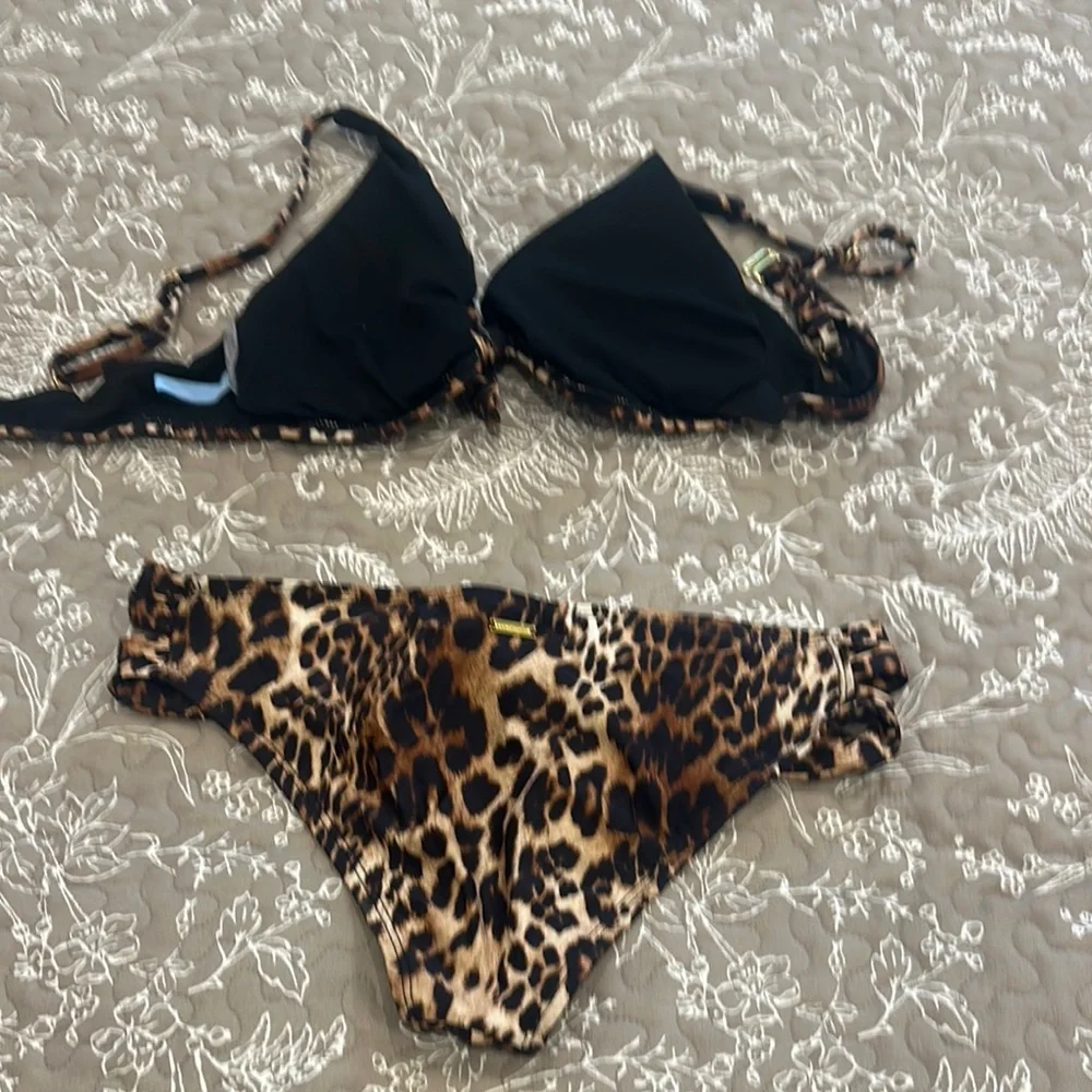 ANTONIO MELANI Leopard Print Bikini - Picture 2 of 9